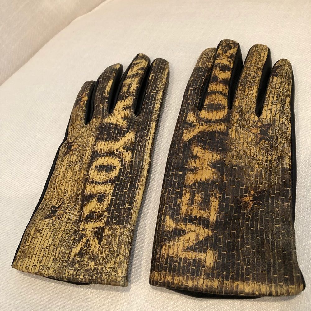 Italian leather New York gloves